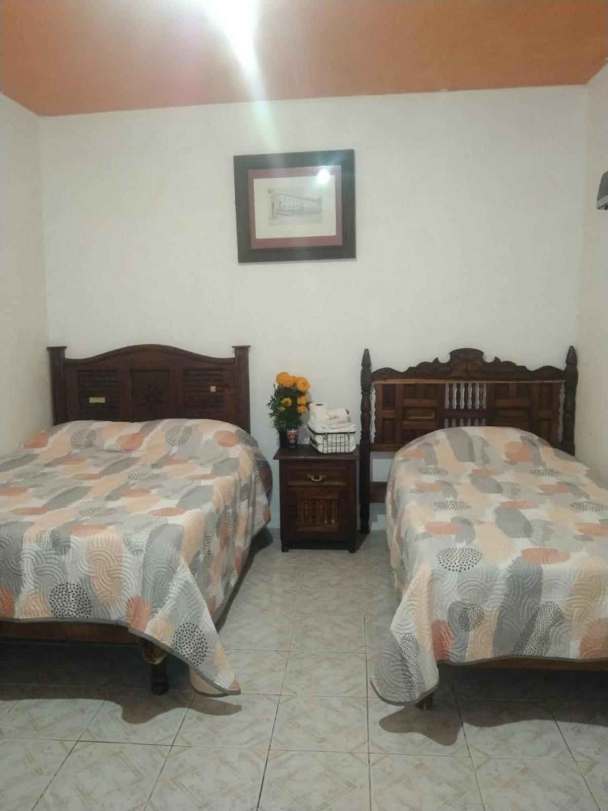 Casa Petirrojo - Habitaciones En Pátzcuaro Exteriör bild
